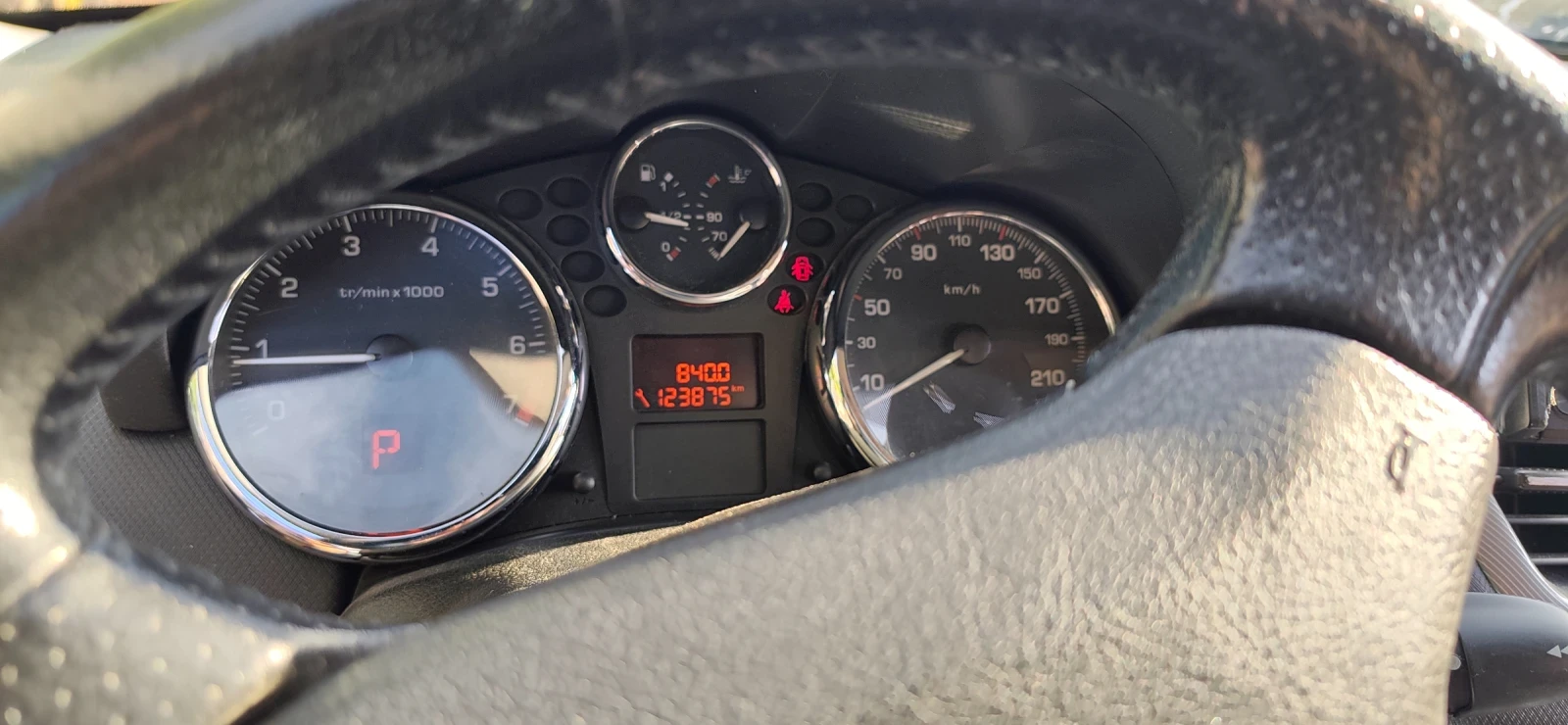 Peugeot 207, снимка 4 - Автомобили и джипове - 56571471