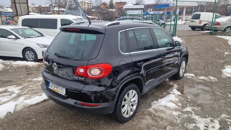 VW Tiguan 2.0 TDi 4x4 AUT., снимка 3 - Автомобили и джипове - 48480959