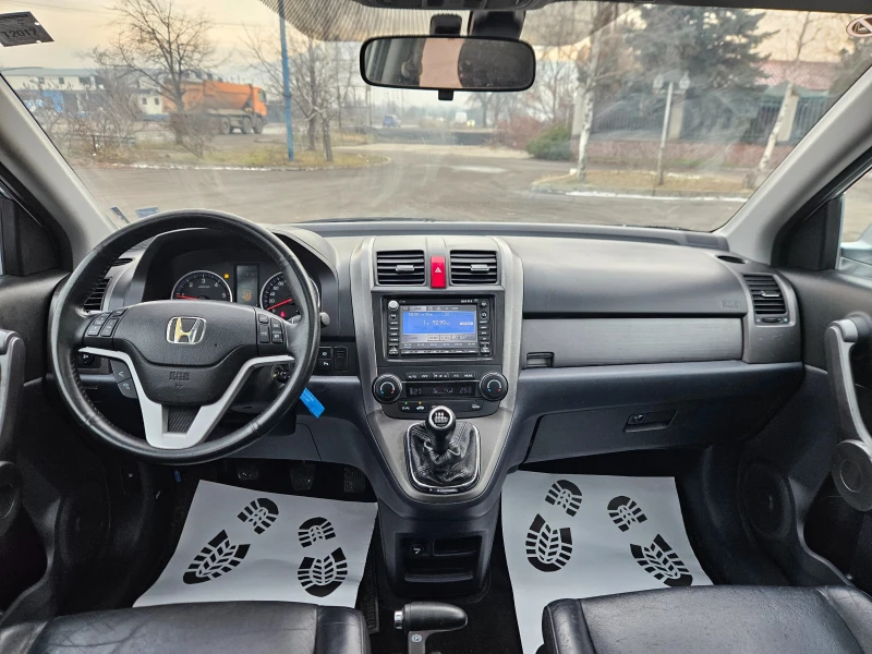 Honda Cr-v Full екстри Топ състояние, снимка 16 - Автомобили и джипове - 48591917