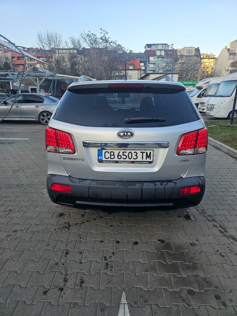 Kia Sorento, снимка 5 - Автомобили и джипове - 52825222