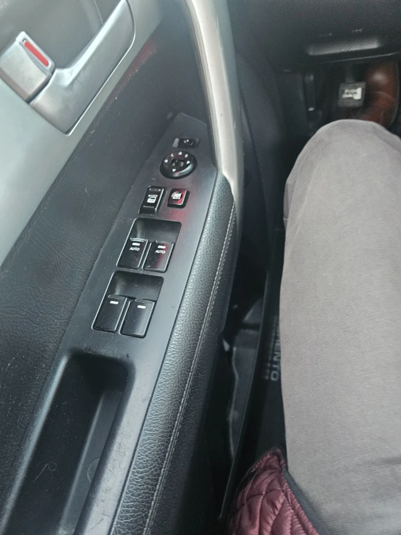 Kia Sorento, снимка 13 - Автомобили и джипове - 52825222