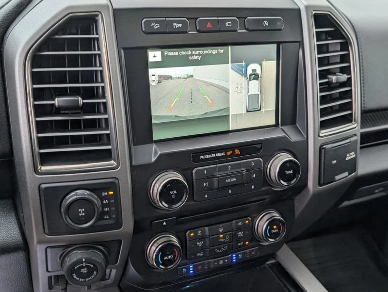 Ford F150 * Raptor * CARFAX * ЦЕНА ДО БГ, снимка 9 - Автомобили и джипове - 52893420