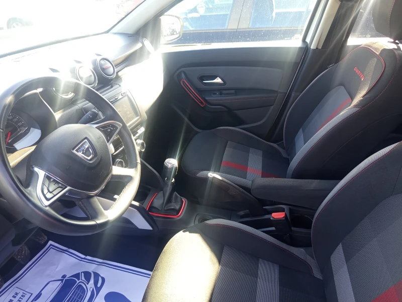 Dacia Duster 1600, снимка 9 - Автомобили и джипове - 53116786