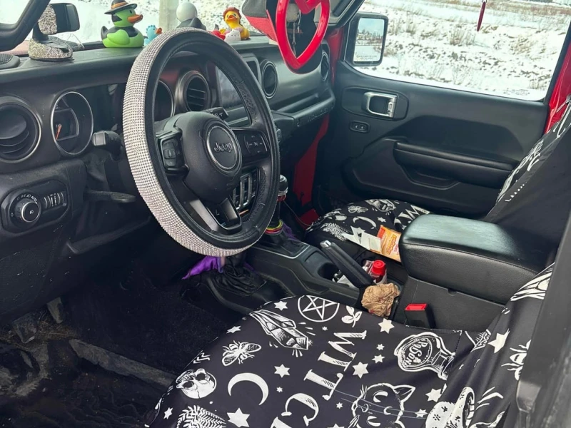 Jeep Wrangler * Sport S * CARFAX* ПОДГРЕВ, снимка 5 - Автомобили и джипове - 53224493