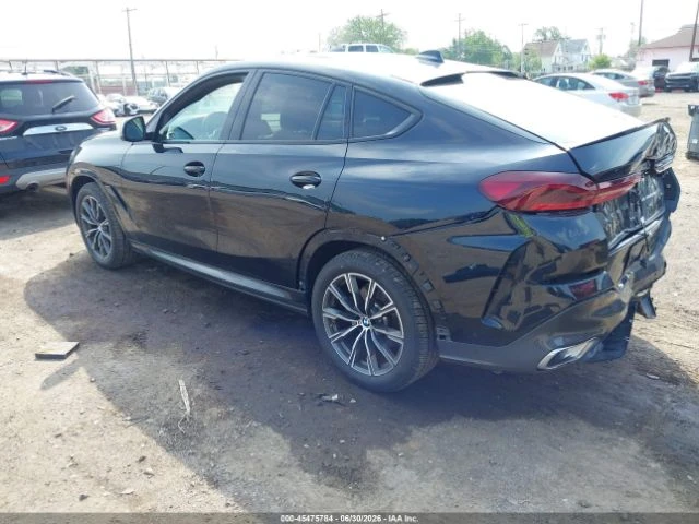 BMW X6 xDrive40i* HARMAN KARDON* HUD* КОЖА* ПОДГРЕВ* ПАНО, снимка 3 - Автомобили и джипове - 55399365