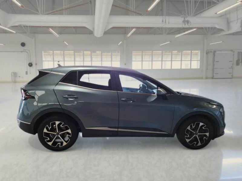 Kia Sportage 1.6 CRDI Style, снимка 4 - Автомобили и джипове - 55444715