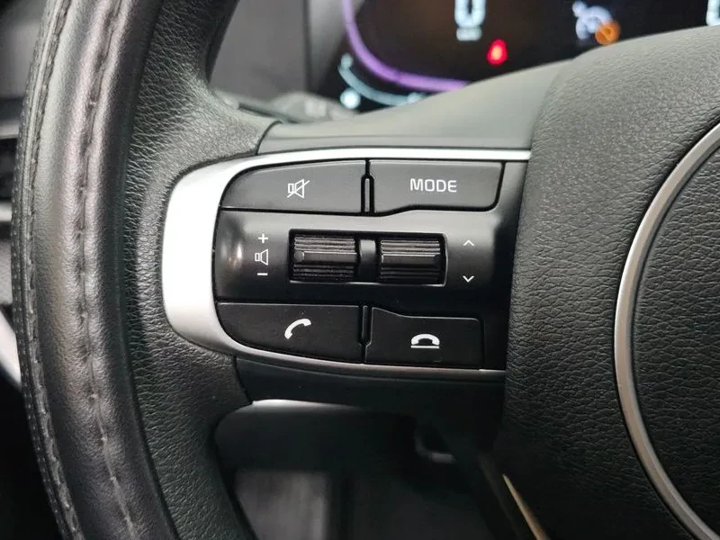 Kia Sportage Diesel 2.0 2Wd Trendy, снимка 15 - Автомобили и джипове - 56126605