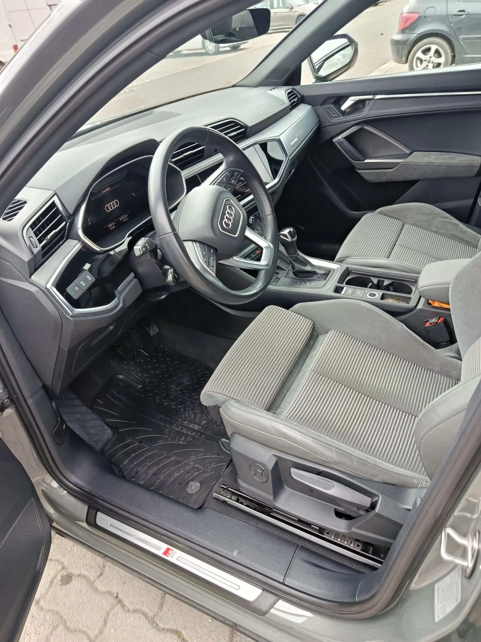 Audi Q3  - изображение 7