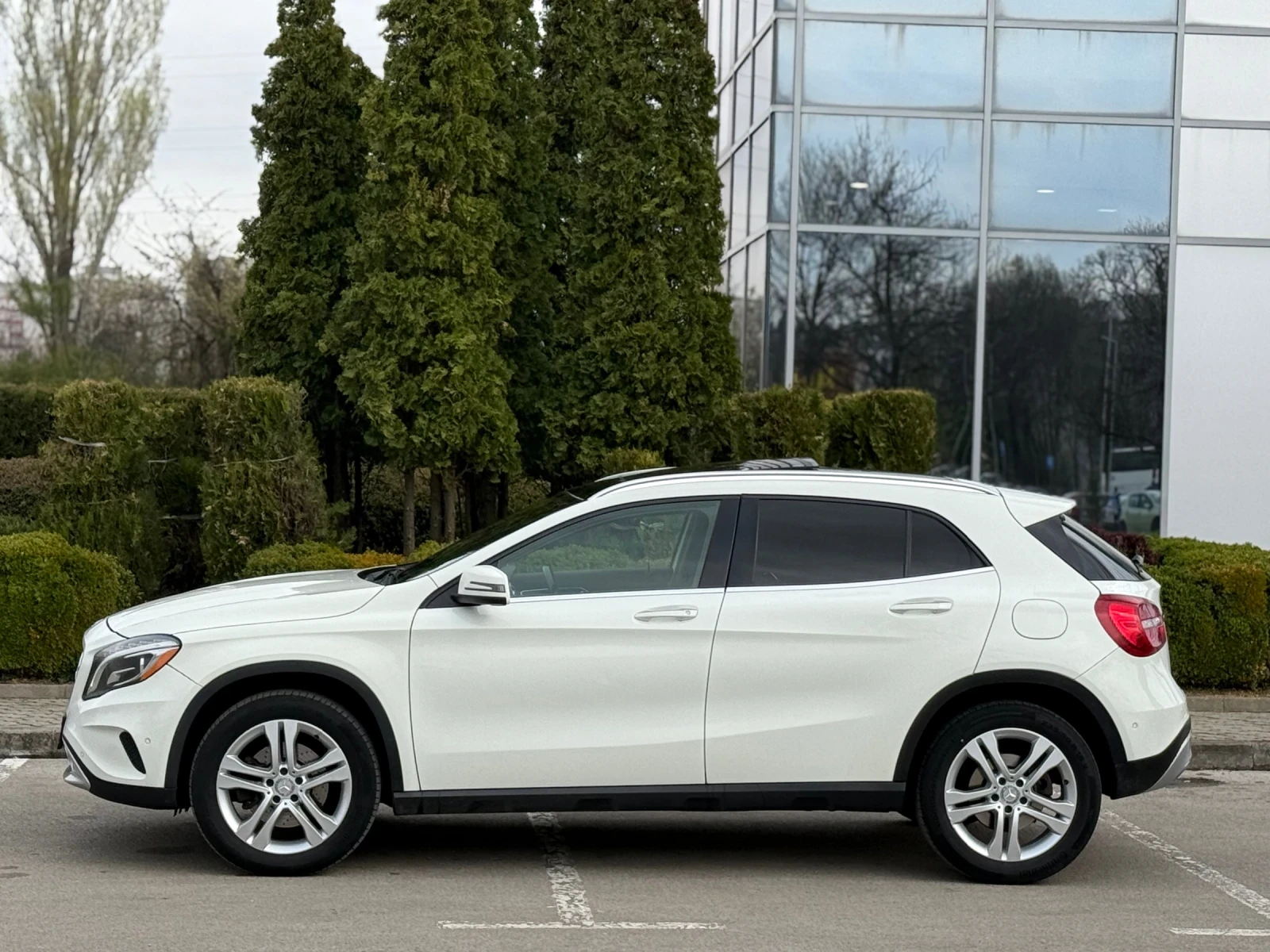 Mercedes-Benz GLA 250 4x4 Обслужена ! - изображение 7