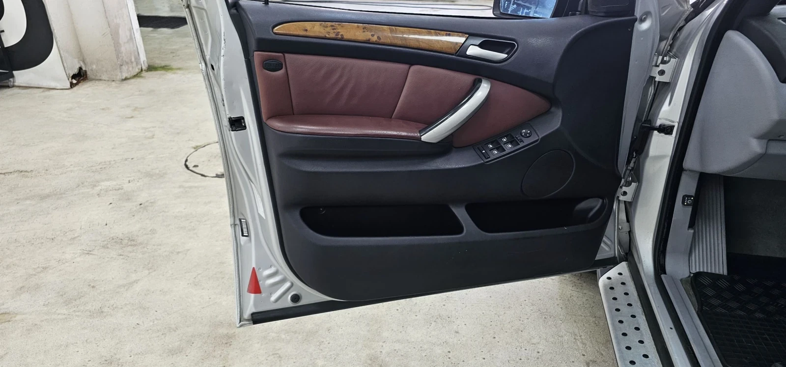 BMW X5 3.0   44      | Mobile.bg   13