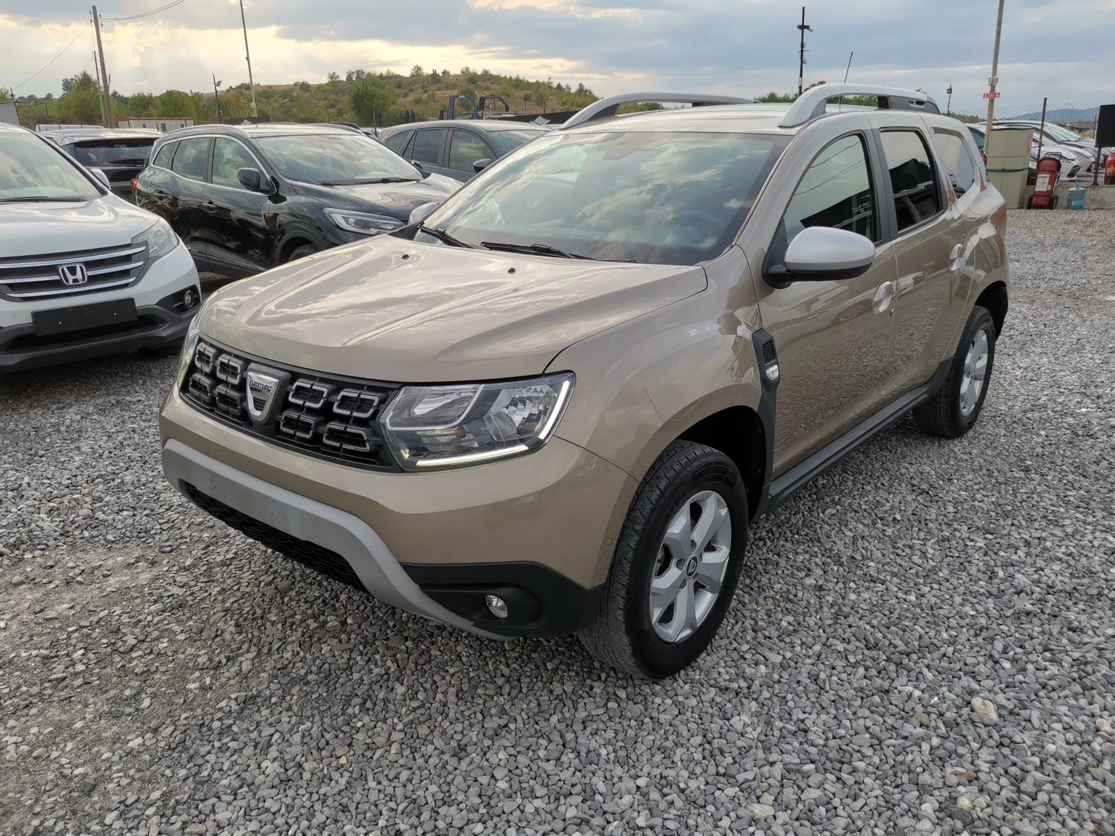 Dacia Duster 1.5dCi E6D - изображение 5