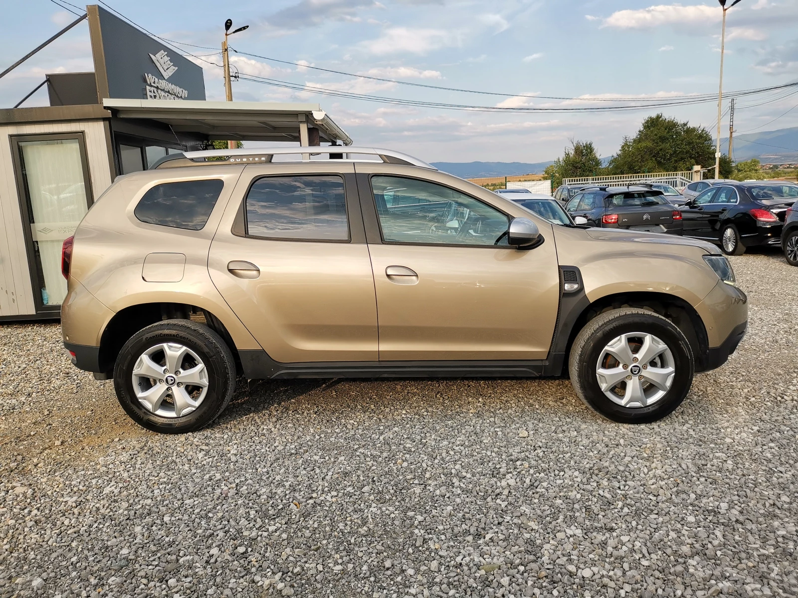 Dacia Duster 1.5dCi E6D - изображение 2