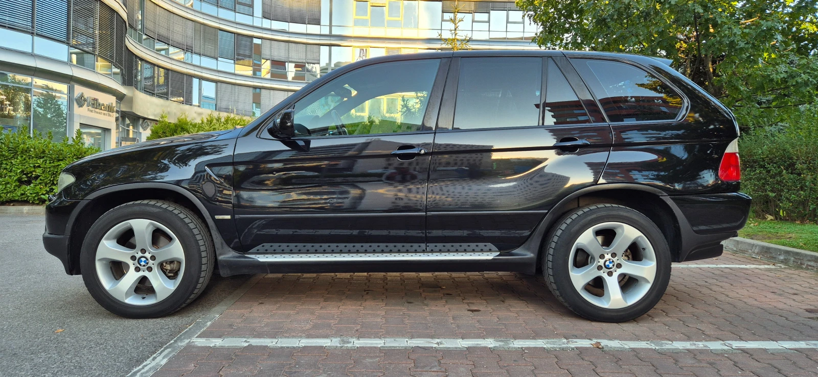BMW X5  - изображение 8