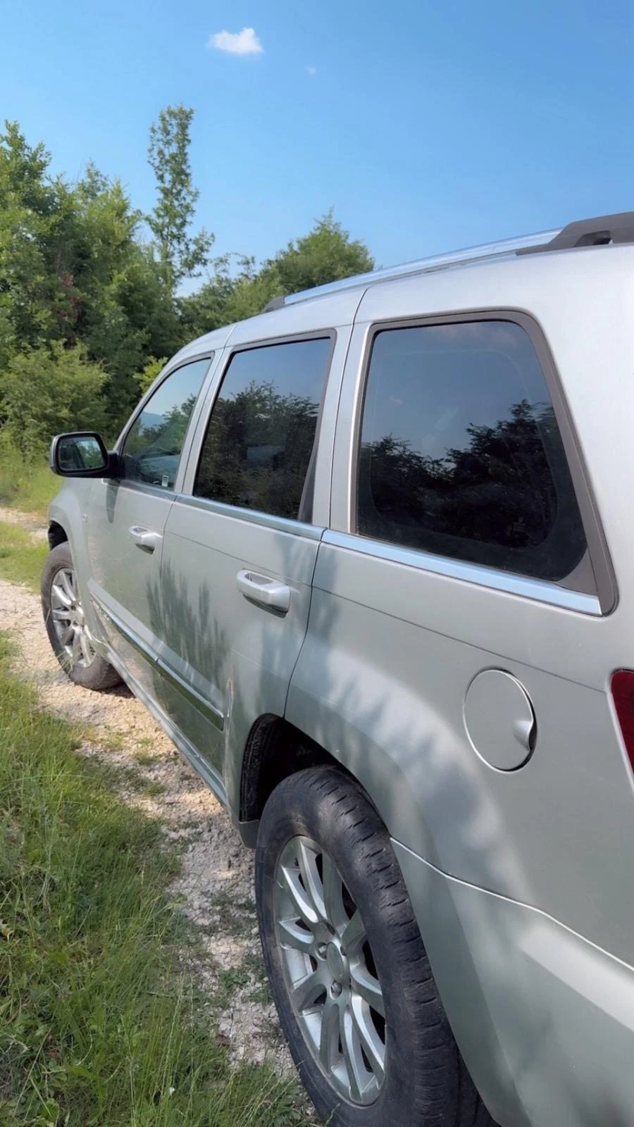 Jeep Cherokee ����������� �������� | Mobile.bg � ����������� 17