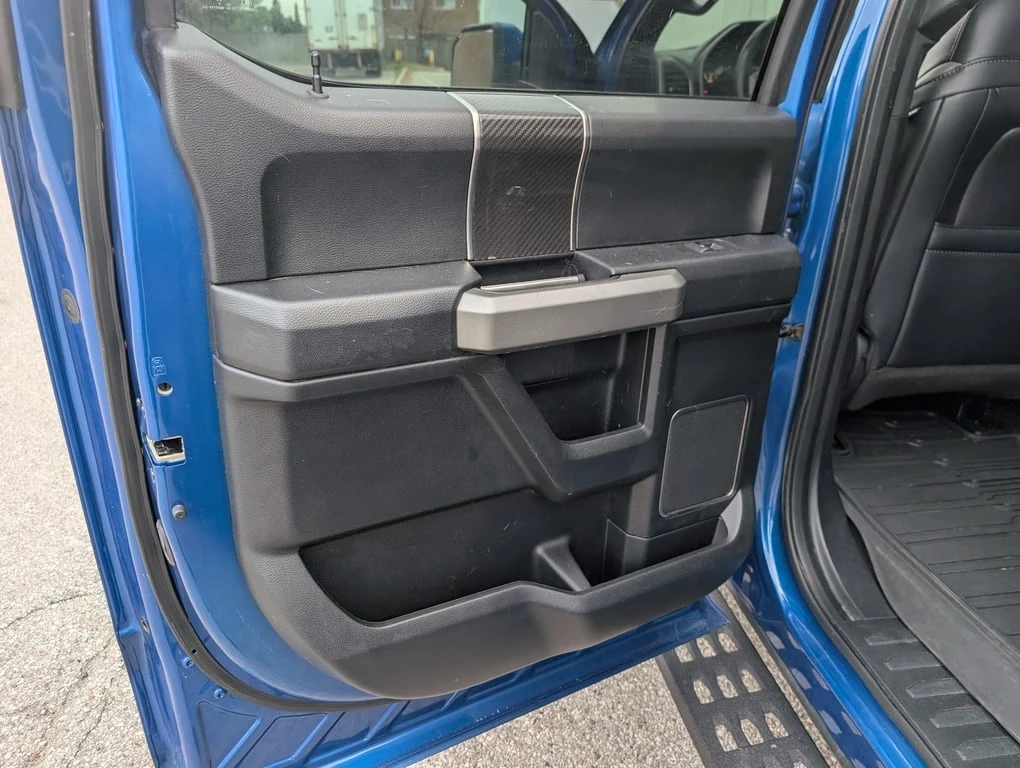 Ford F150 * Raptor * CARFAX * ���� �� �� | Mobile.bg � ����������� 11