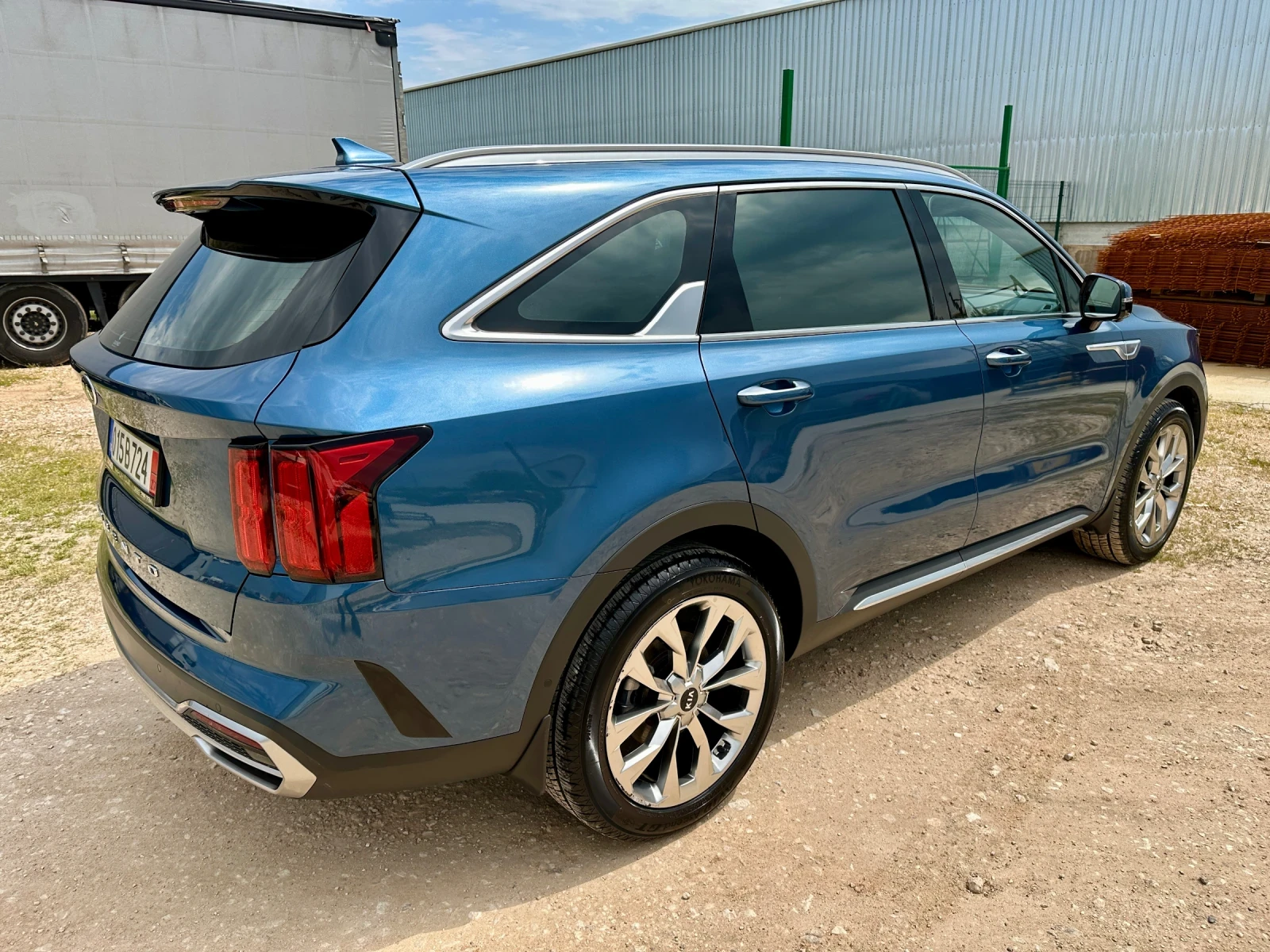 Kia Sorento НАЛИЧНА, SIGNATURE, KRELL, ПАНОРАМА, FW, снимка 3 - Автомобили и джипове - 54001445