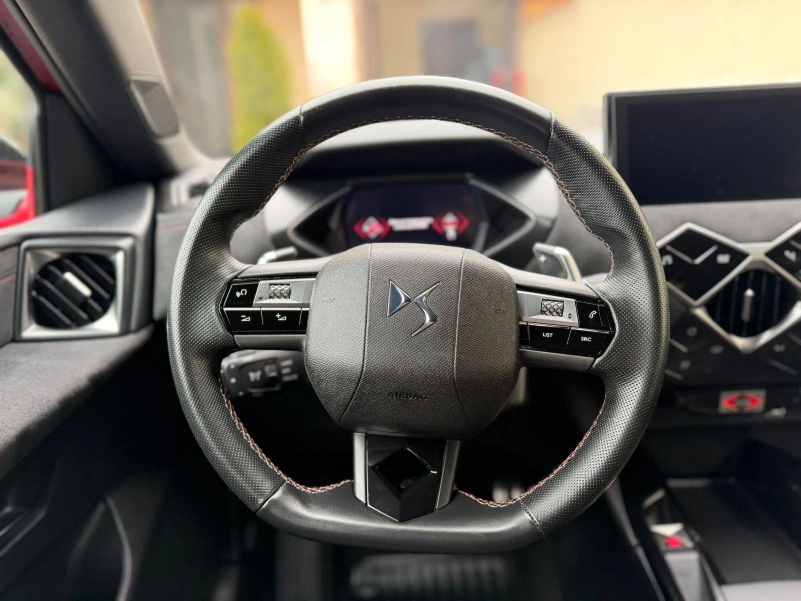 Citroen DS 3 Crossback 1.2 Performance Line, снимка 11 - Автомобили и джипове - 54037409