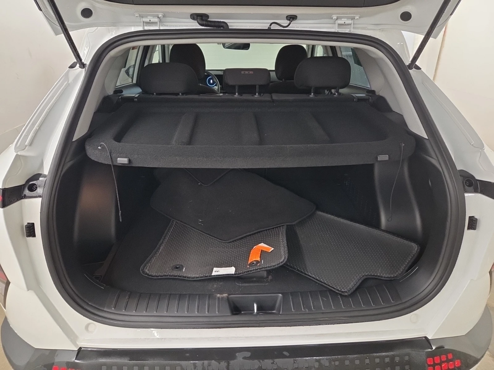 Hyundai Kona PREFERRED 4D UTILITY 65.4 kWh, снимка 14 - Автомобили и джипове - 54184953