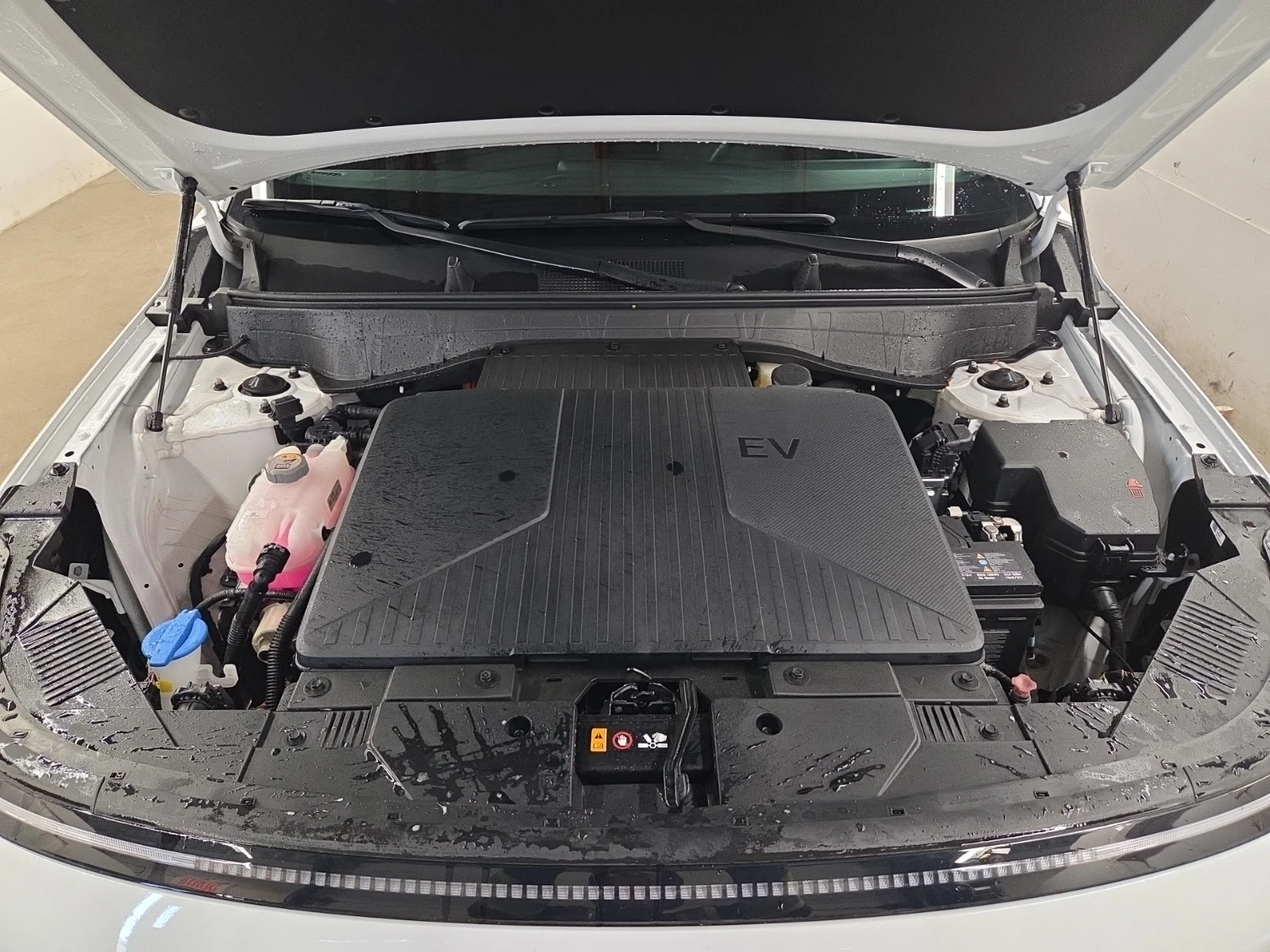 Hyundai Kona PREFERRED 4D UTILITY 65.4 kWh, снимка 15 - Автомобили и джипове - 54184953