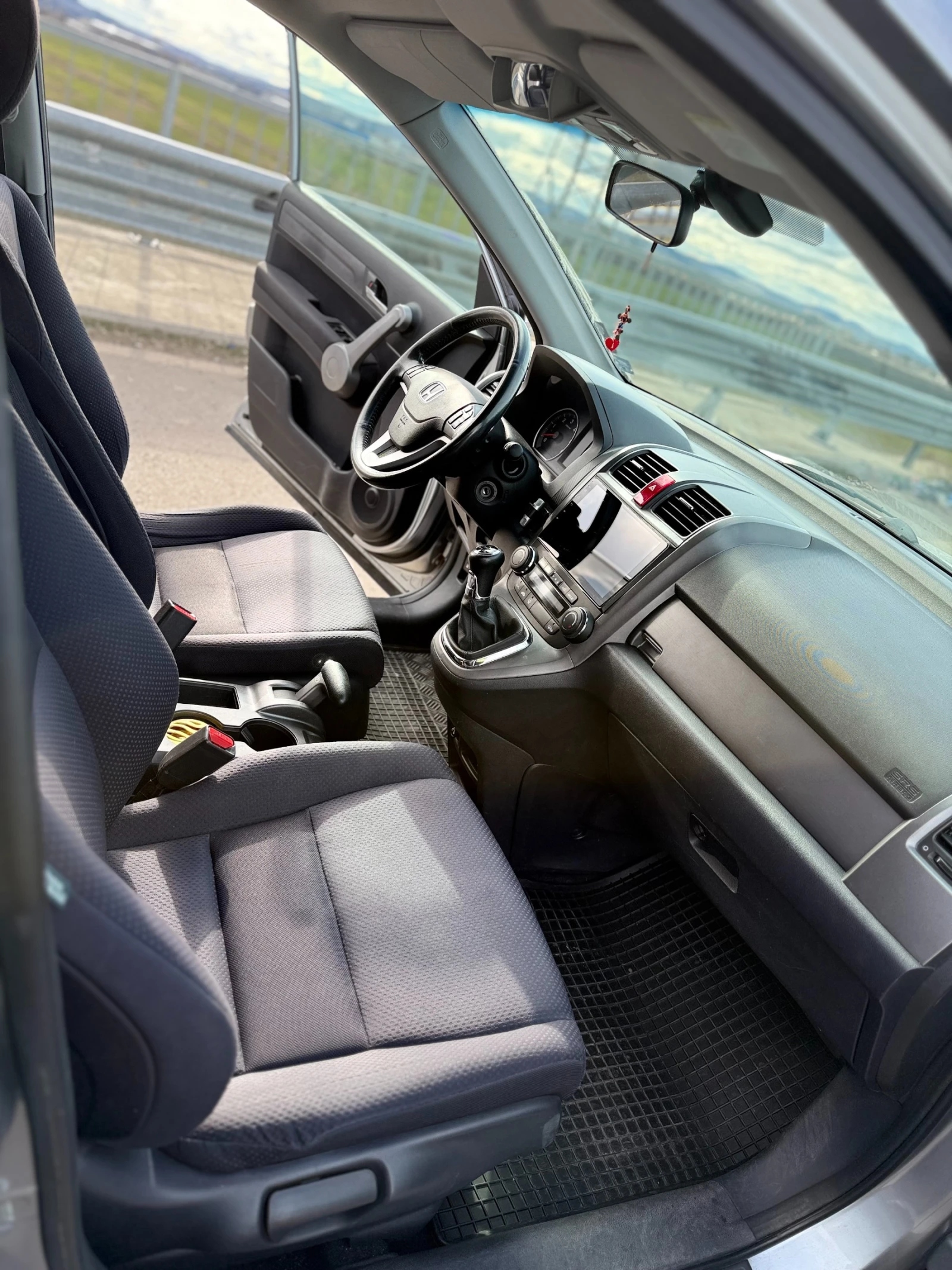 Honda Cr-v 2.2 i-CTDi 4x4, снимка 12 - Автомобили и джипове - 54354157