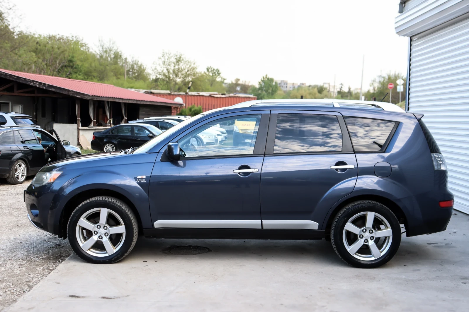 Mitsubishi Outlander 2.2D 7������ | Mobile.bg � ����������� 4