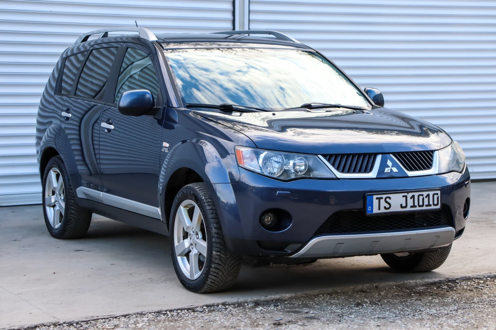 Mitsubishi Outlander 2.2D 7������ | Mobile.bg � ����������� 2