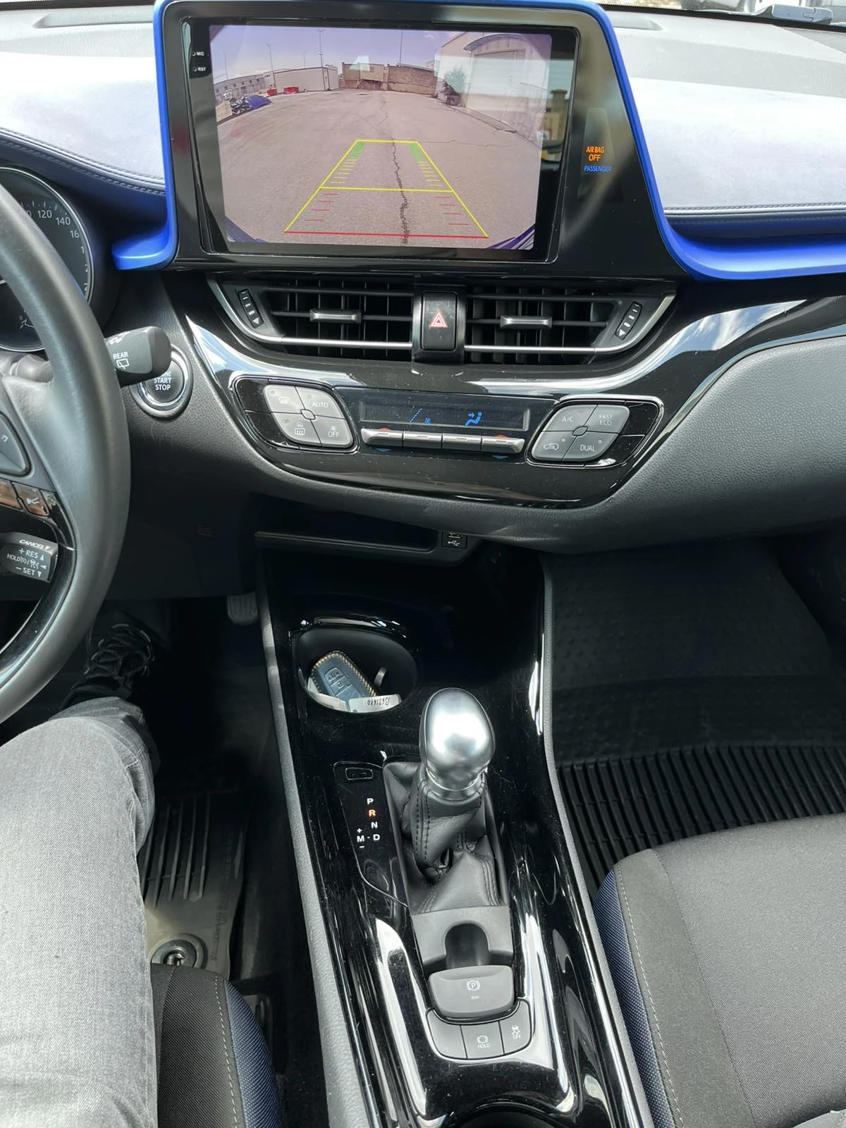 Toyota C-HR, снимка 8 - Автомобили и джипове - 54747159