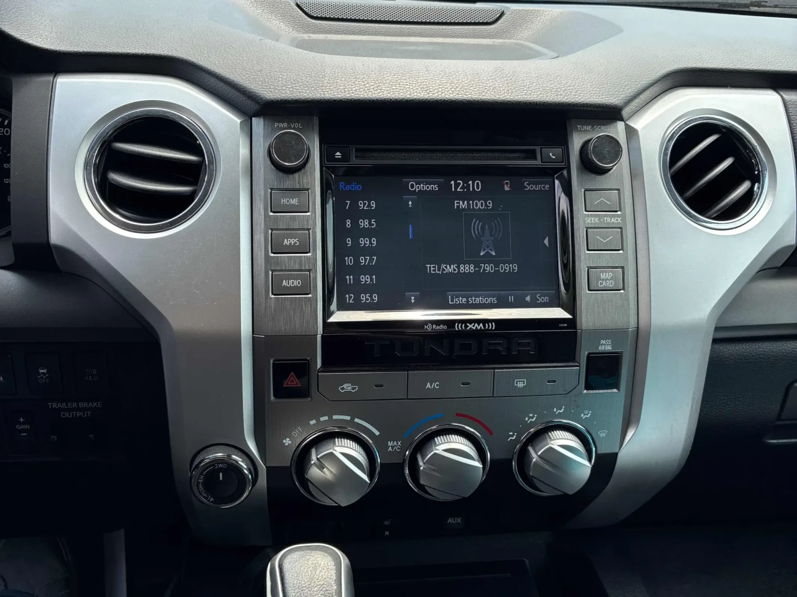 Toyota Tundra 5.7* SR* 4x4, снимка 9 - Автомобили и джипове - 54807364