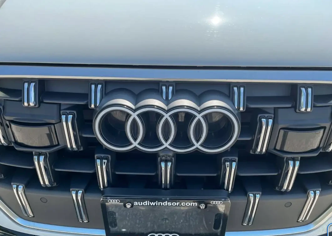 Audi Q7 * * ОФИЦИАЛНО ПРЕДСТАВИТЕЛСТВО АУДИ* * , снимка 7 - Автомобили и джипове - 56334782