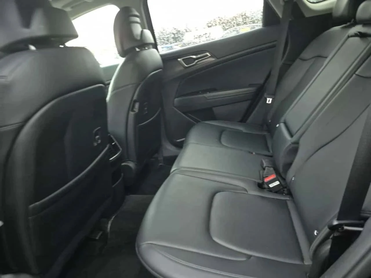 Kia Sportage, снимка 12 - Автомобили и джипове - 56686470