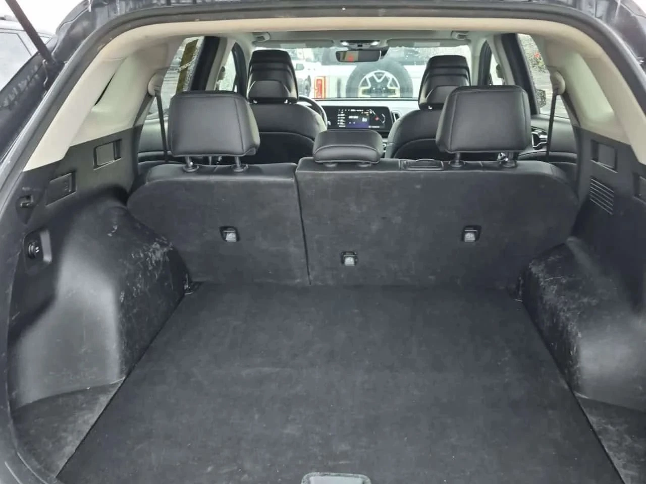 Kia Sportage, снимка 14 - Автомобили и джипове - 56686470