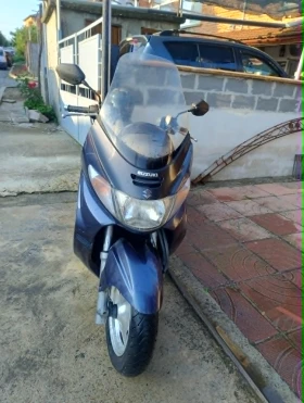 Suzuki Burgman 