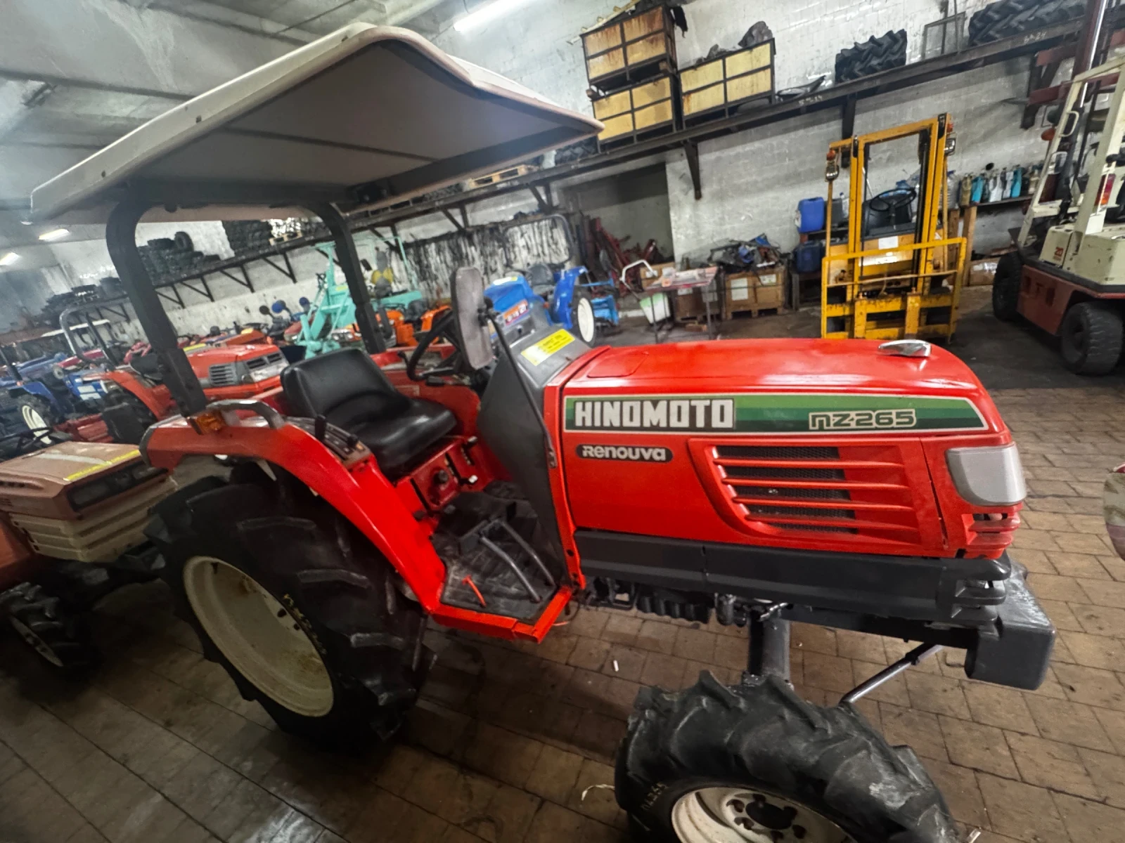 Трактор Hinomoto NZ265, снимка 3 - Селскостопанска техника - 56188613