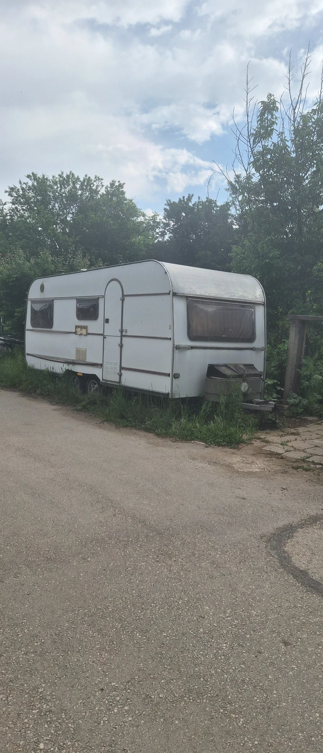 �������� Laika T52 | Mobile.bg � ����������� 1