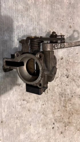 Дроселова Клапа за Renault Clio - 7700869709M / 7. 14227. 03 /  7700869709, снимка 2 - Части - 52930804