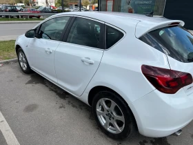 Opel Astra J, 1.4 turbo, снимка 4
