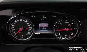 Mercedes-Benz E 220 Coupe, снимка 11