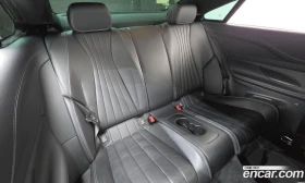 Mercedes-Benz E 220 Coupe, снимка 17