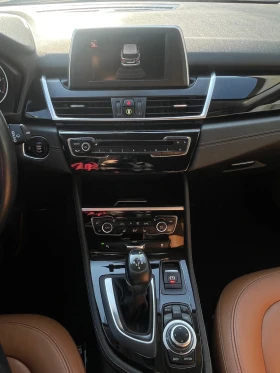 BMW 220 2.0d xDrive F45, снимка 10