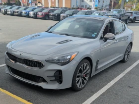  Kia Stinger