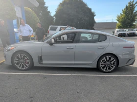 Kia Stinger * *  | Mobile.bg    2