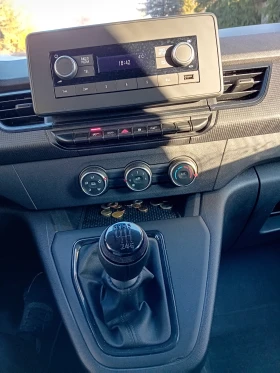 Renault Kangoo - 15800 € / 30902.11 лв. - 84587095 7