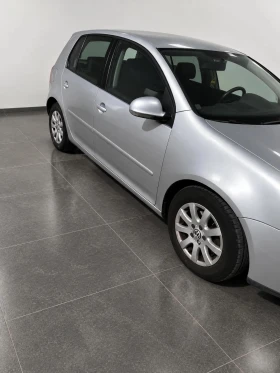 VW Golf 1.6 FSI - 2500 € - 82153901 3