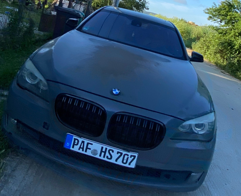 BMW 730, снимка 2 - Автомобили и джипове - 45913659