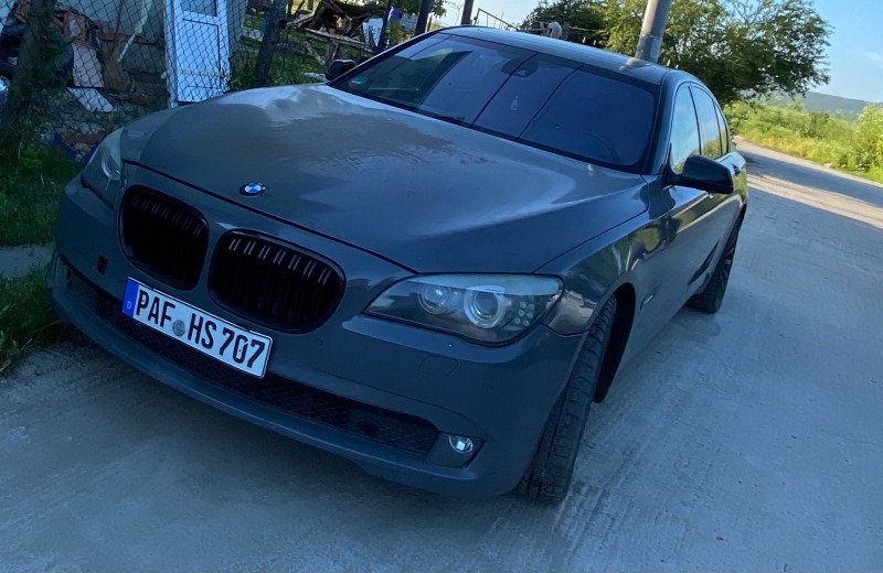 BMW 730, снимка 1 - Автомобили и джипове - 45913659