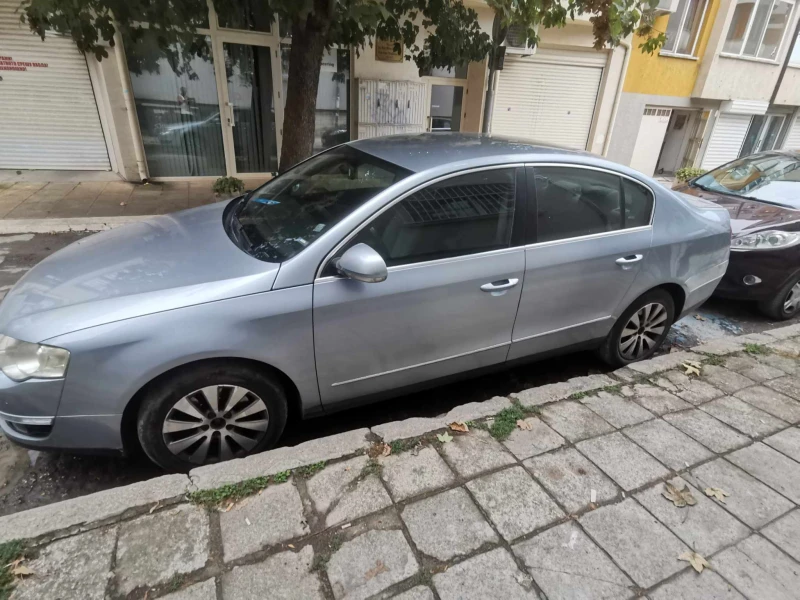 VW Passat 2.0TDI, снимка 1 - Автомобили и джипове - 47589205