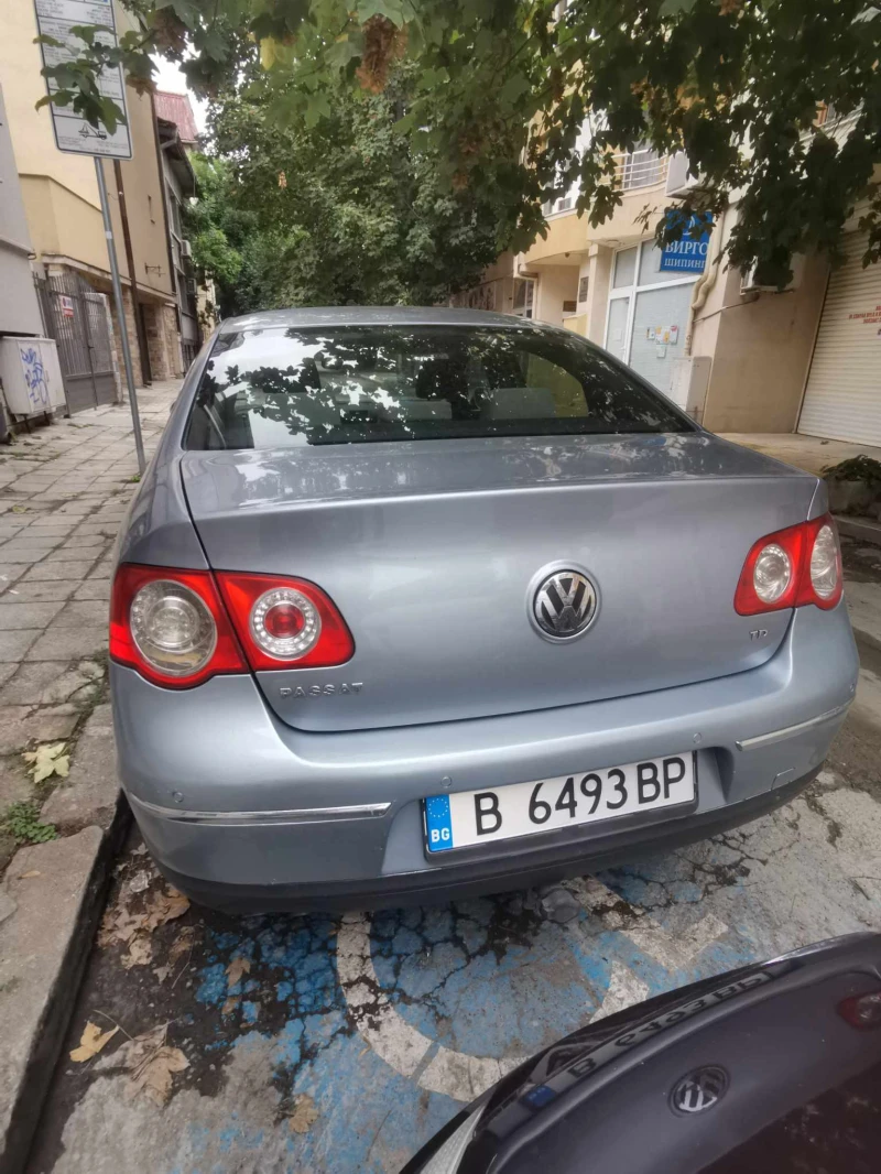 VW Passat 2.0TDI, снимка 2 - Автомобили и джипове - 47589205