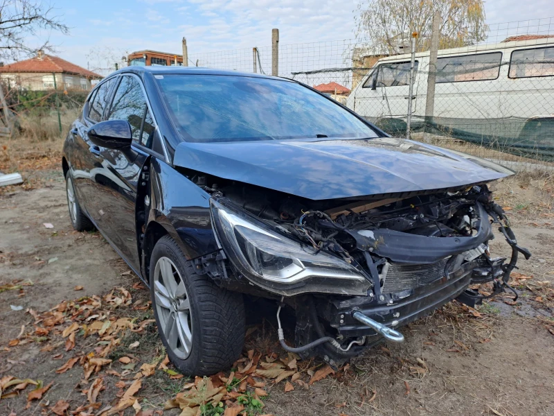 Opel Astra 1.4T.Бензин, снимка 1 - Автомобили и джипове - 48229863