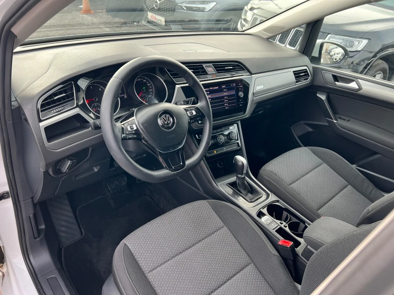 VW Touran 2.0TDI DSG Facelift 6+ 1, снимка 7 - Автомобили и джипове - 48497970