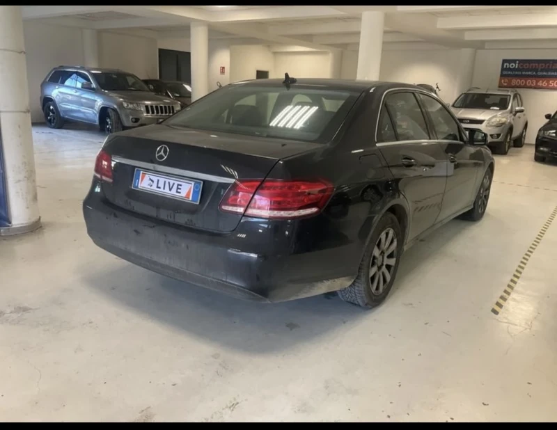 Mercedes-Benz E 200 CDI Blue efficiency , снимка 3 - Автомобили и джипове - 48735105